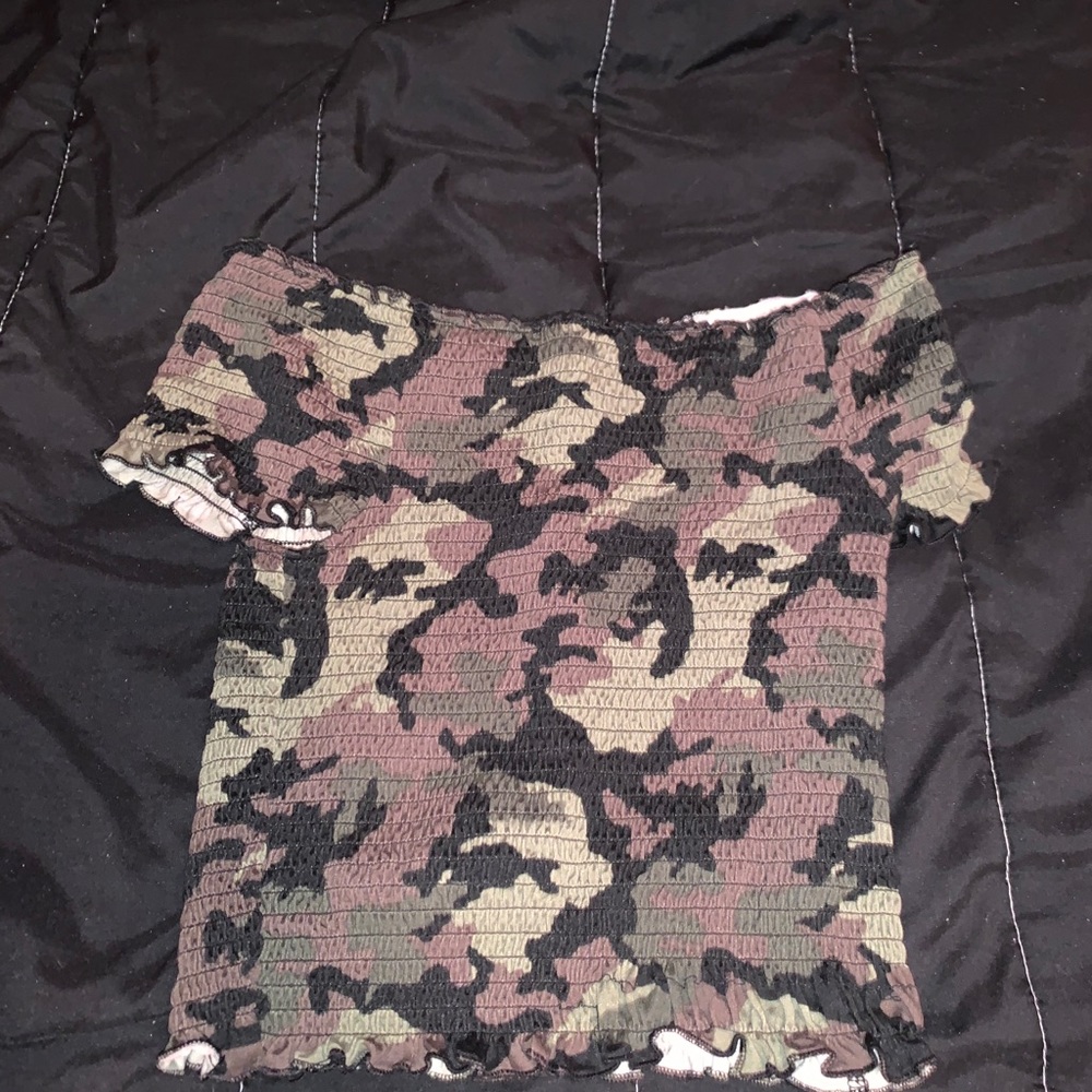 Crop top